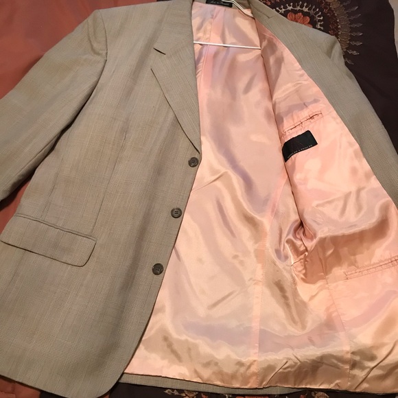 Blazer - Picture 2 of 4